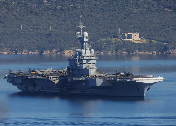 France moves aircraft carrier to R. Sea with eye on Hormuz mission 12 - Egyptian Gazette