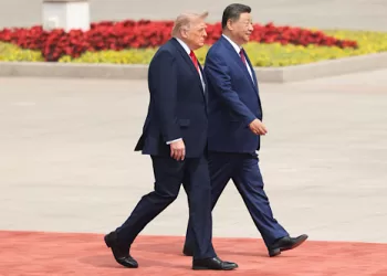 Trump, Xi discuss Iran amid new Hormuz attacks