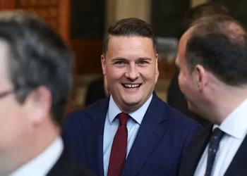 Labour leadership battle looms as health secretary resigns