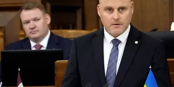 Latvia parliament approves new government