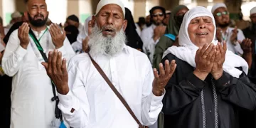 Muslim pilgrims leave Mecca after Hajj 1 - Egyptian Gazette Muslim pilgrims leave Mecca after Hajj