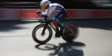 Portugal’s Eulalio takes over Giro lead