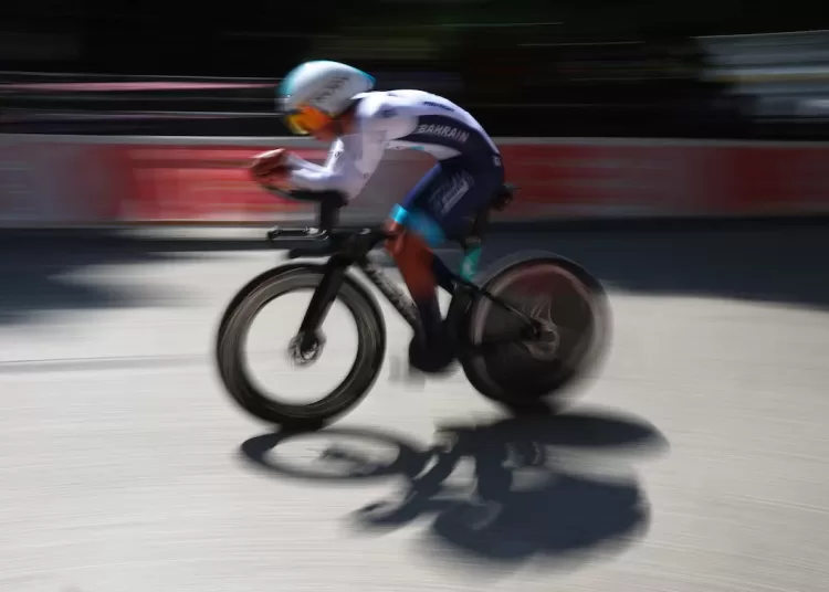 Portugal's Eulalio takes over Giro lead 10 - Egyptian Gazette