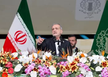 Iran’s president orders reopening of international internet access