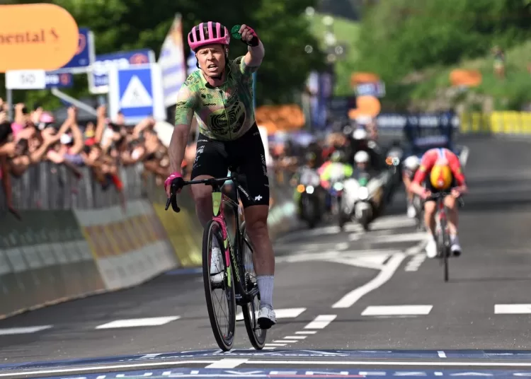 Valgren wins Giro's 17th stage 11 - Egyptian Gazette