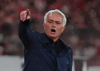 Mourinho hints at Real move