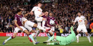 Farke refuses EPL safety talk