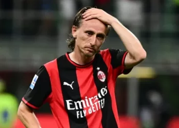 Milan, Juve miss out Champions League