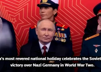 Putin attends WW2 victory parade as worries deepen over Ukraine war 
