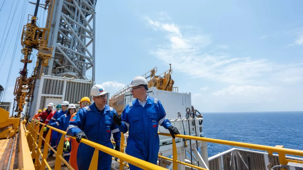 Oil minister attends drilling operations at Nargis gas field in Mediterranean Sea 13 - Egyptian Gazette