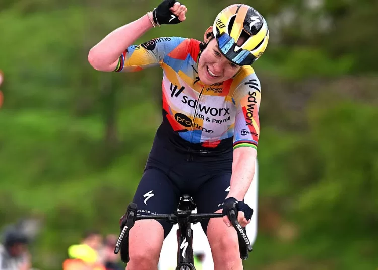 Blasi triumphs in women’s Vuelta 12 - Egyptian Gazette