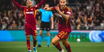 Roma keeps UCL hopes alive