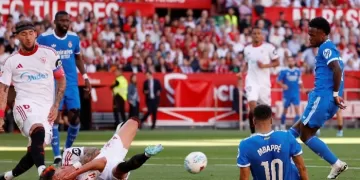 Sevilla stays up in La Liga