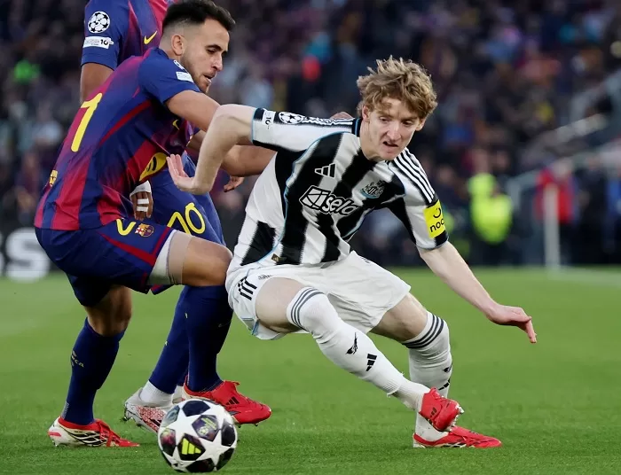Barcelona closes in on Gordon signing 12 - Egyptian Gazette