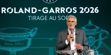 Positive talks calm Roland Garros dispute