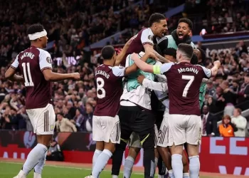 Villa chases Europa League glory