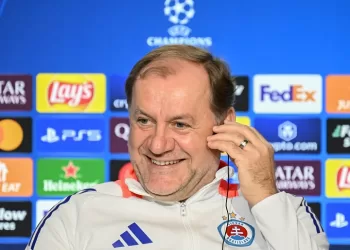 Weiss returns as Slovakia coach
