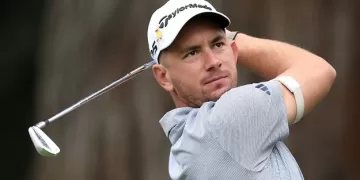 Herbert holds LIV Virginia lead