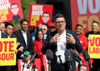 UK’s Burnham weighs snap election if he becomes PM