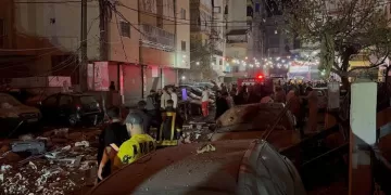 7 killed in Gaza as Israel says it targets Hamas leader