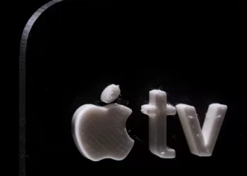 Apple aims for better and more entertainment offerings, executive Cue says 