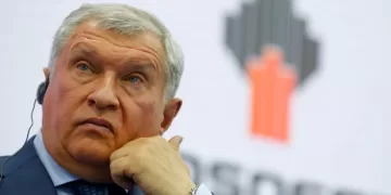 Russia's Sechin, Strait of Hormuz, US