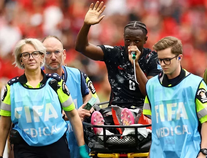 Kone undergoes surgery on broken leg 11 - Egyptian Gazette