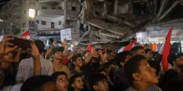 Gazans watch World Cup from ruins