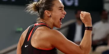 Sabalenka into French Open last eight