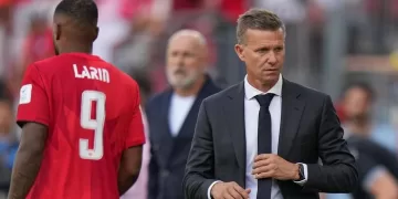 Marsch mixed on Canada performance
