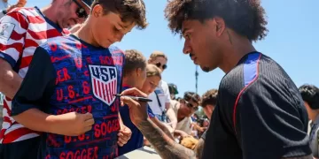 US Richards is available for W. Cup opener