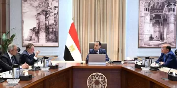 Gov’t reviews economic coordination with CBE, Finance Ministry