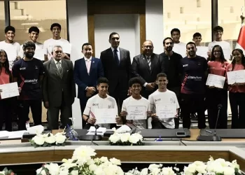 Minister honours Egypt’s junior padel champions