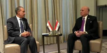 Egypt, Iraq FMs hold talks in Amman