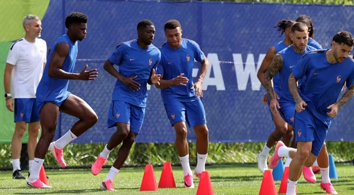 Argentina, France open World Cup runs 16 - Egyptian Gazette
