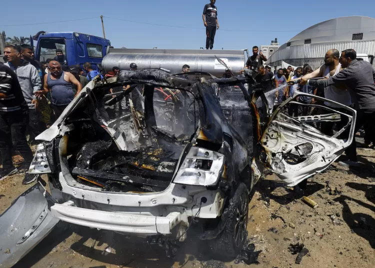Israeli strikes kill three people in Gaza, medics say 11 - Egyptian Gazette