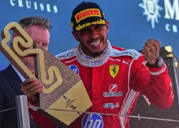 Hamilton ends drought with win in Spain