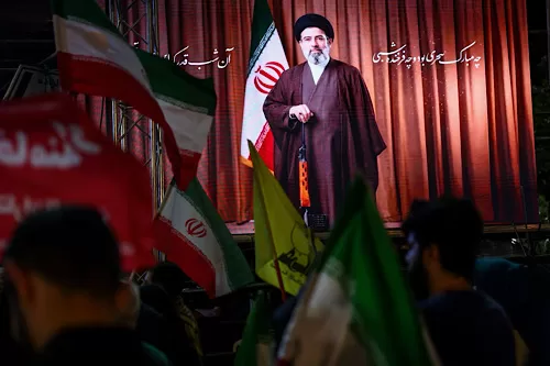 Khamenei approves US MoU despite reservations 12 - Egyptian Gazette A screen displays an image of Iran's Supreme Leader Mojtaba Khamenei during a rally in Tehran, Iran, May 29, 2026. Majid Asgaripour/WANA (West Asia News Agency) via REUTERS