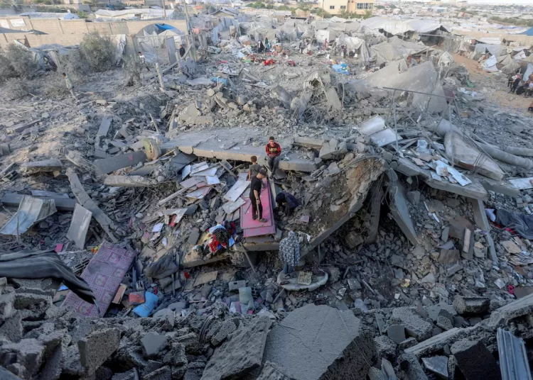 ‘Israeli military kills four in Gaza and expands control zone’ 11 - Egyptian Gazette