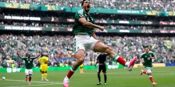 Mexico beats South Africa in World Cup opener