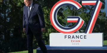 After taking Iran deal to G7 summit, Trump eyes ending Ukraine war