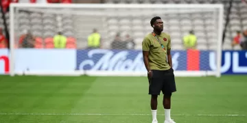 Davies on Canada bench for key Qatar World Cup clash
