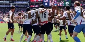 US reaches knockout round with 2-0 win over Australia