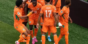 Ivory Coast into World Cup knockout round for 1st time