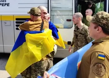 Ukraine, Russia trade 185 prisoners in new swap