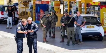Multiple shooting attacks rock central Israel
