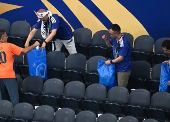 Japan fans impress at World Cup