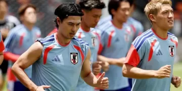 Two teams keep Asia’s WC dream alive