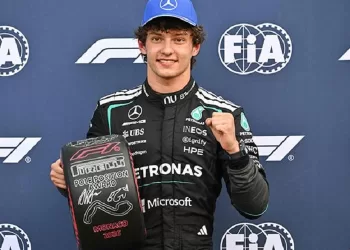 Antonelli denies Verstappen Monaco pole