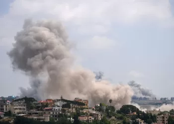 Israel strikes south Lebanon after holding off Beirut attack